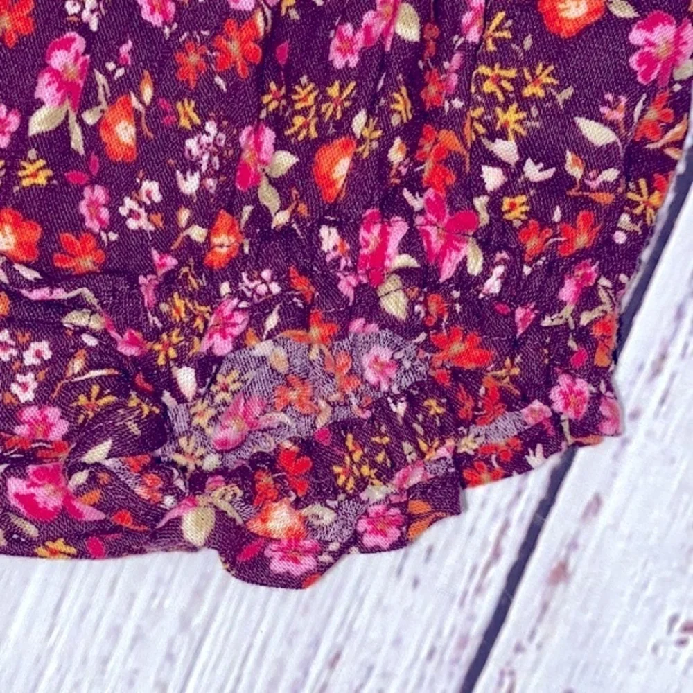 Old Navy floral bloomer shorts size 0-3 months